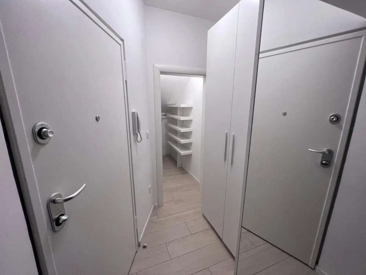 Center Beach Apartment Split